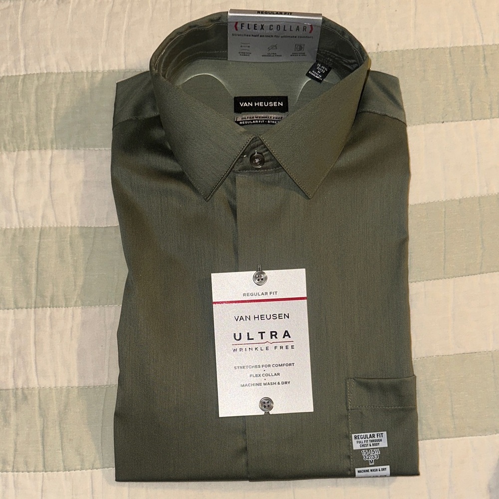 Van Heusen Dark Green Men's Dress Shirt